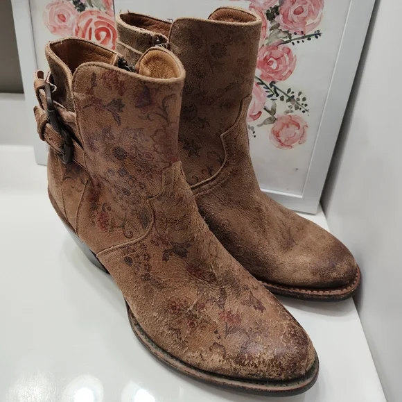 🥰EUC Lucchese Catalina Floral Genuine Leather Distressed Zip Ankle Boots, 7.5 - Picture 8 of 16